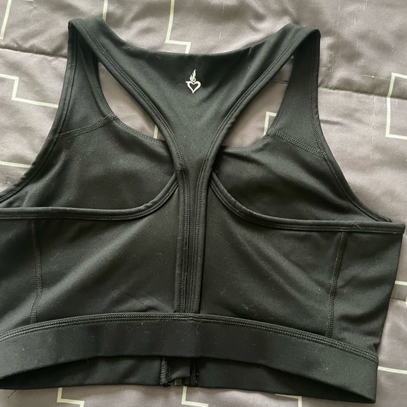 NWT SPORT BRA - Picture 3 of 6